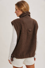 Load image into Gallery viewer, Coco Sherpa Vest