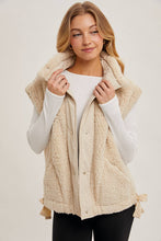 Load image into Gallery viewer, Beige Sherpa Vest
