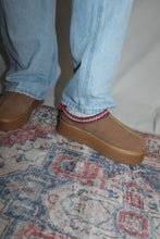 Load image into Gallery viewer, Tessa Camel Slippers