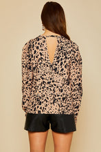 Load image into Gallery viewer, Leopard Print Blouse