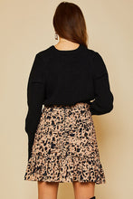 Load image into Gallery viewer, Leopard Ruched Skirt