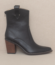 Load image into Gallery viewer, Tara Western Boots
