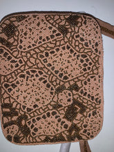 Load image into Gallery viewer, Neutral Snakeskin Beaded Purse
