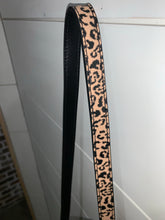 Load image into Gallery viewer, Cheetah Black Bare Bucket Tote
