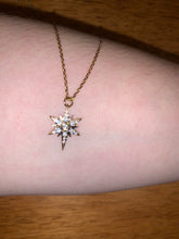 Load image into Gallery viewer, Gold Dainty Necklace
