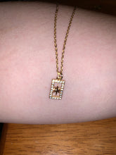 Load image into Gallery viewer, Gold Dainty Necklace
